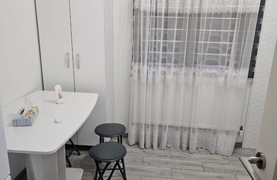 Vermietung einer komfortablen 3-Zimmer-Wohnung mit separater Küche, 70 m², Tomis 3, Constanța, Rumänien